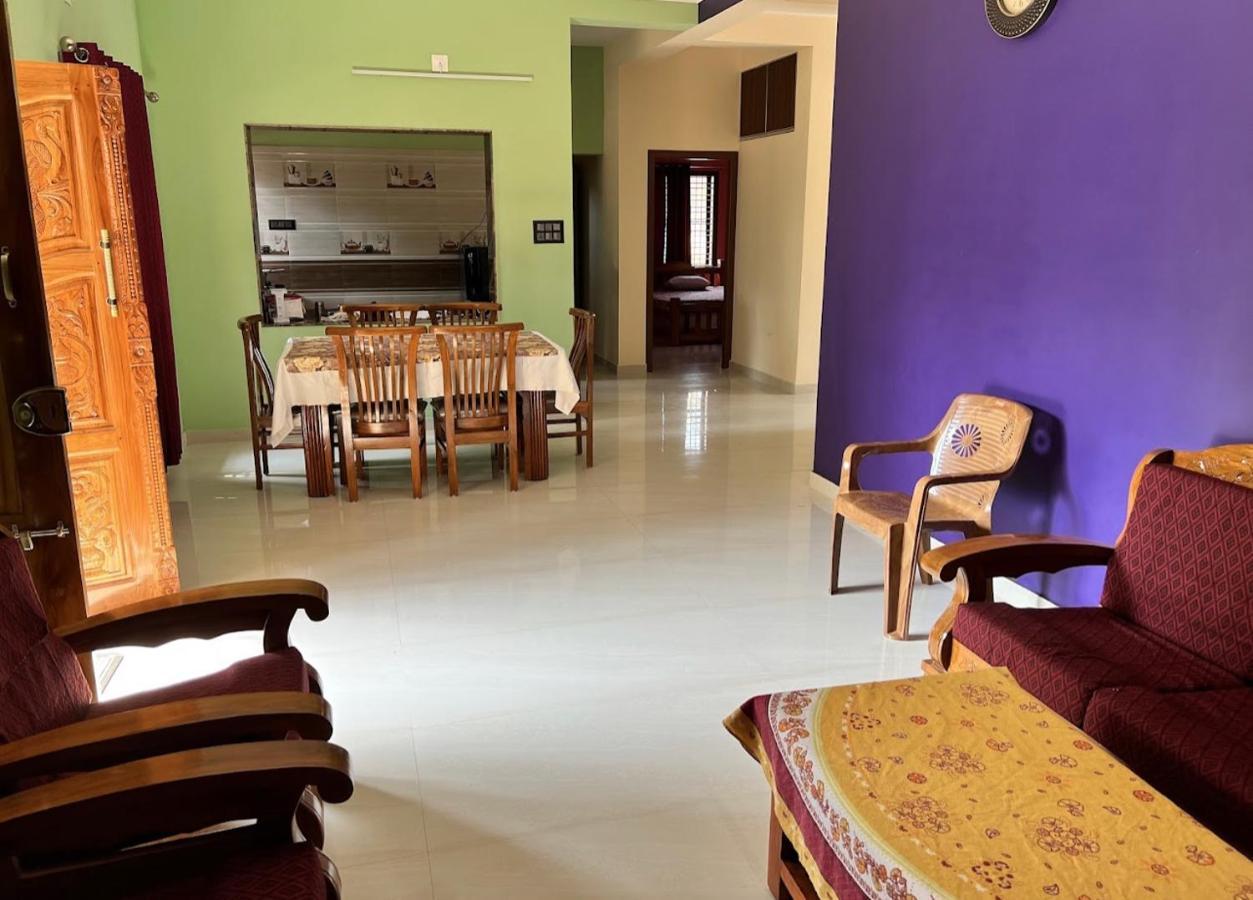 Indira Homestay Mangaluru Zewnętrze zdjęcie